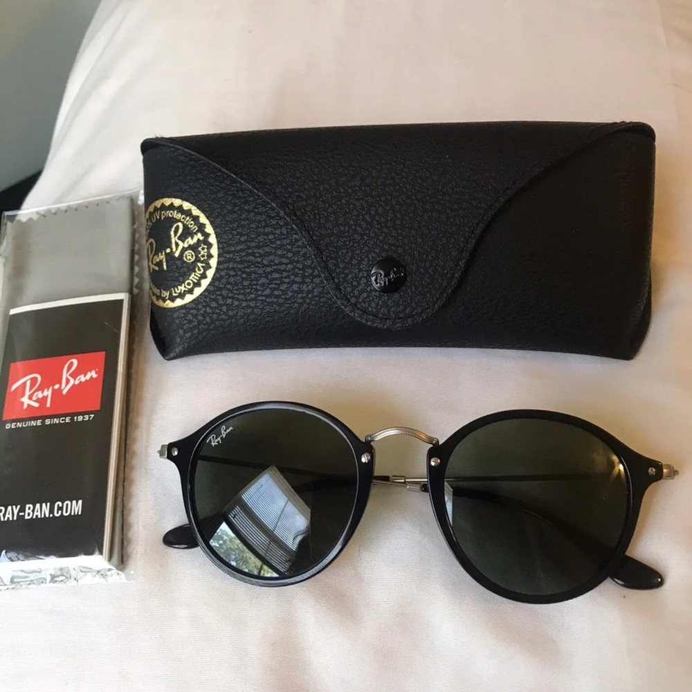 100% AUTHENTIC RAY-BAN RB 2447